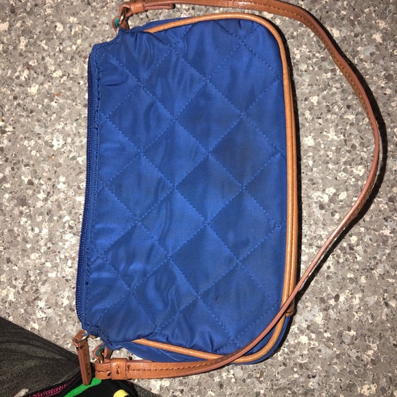 Tommy Hilfiger handbag - Picture 2 of 5